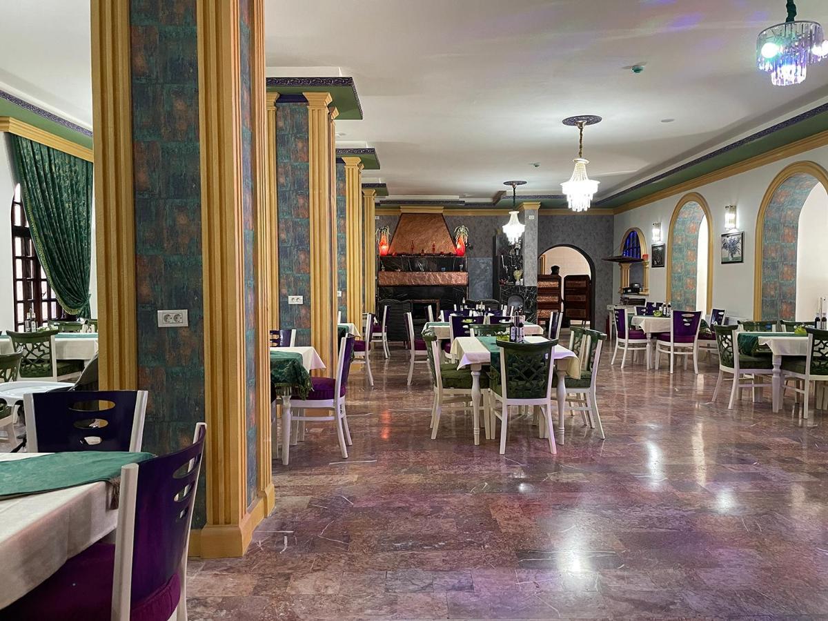 Voila Inn Predeal Exterior photo
