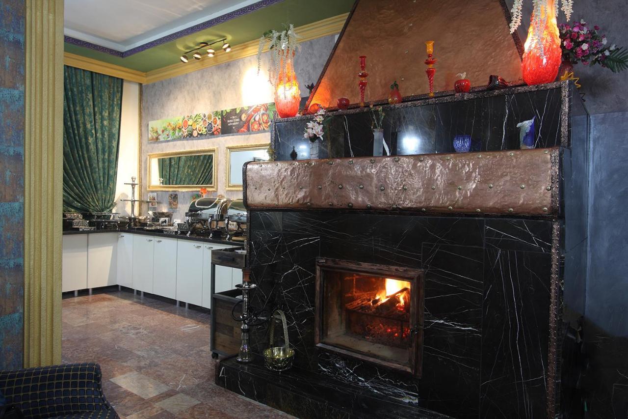 Voila Inn Predeal Exterior photo
